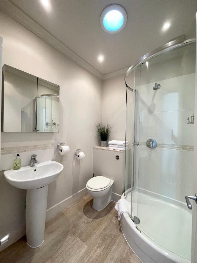 Victoria Maisonette Apartment Лондон Екстер'єр фото